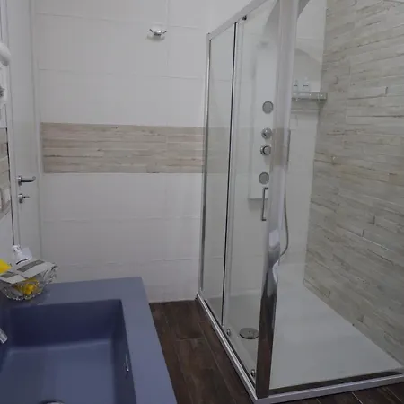 Leus Bed and Breakfast