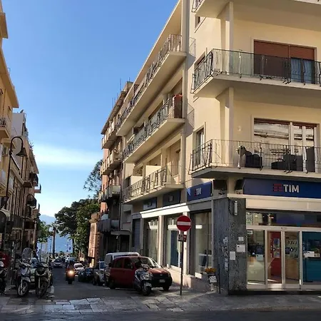 Leus 4* Reggio Calabria