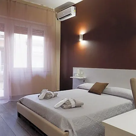 Leus Bed & Breakfast 4*