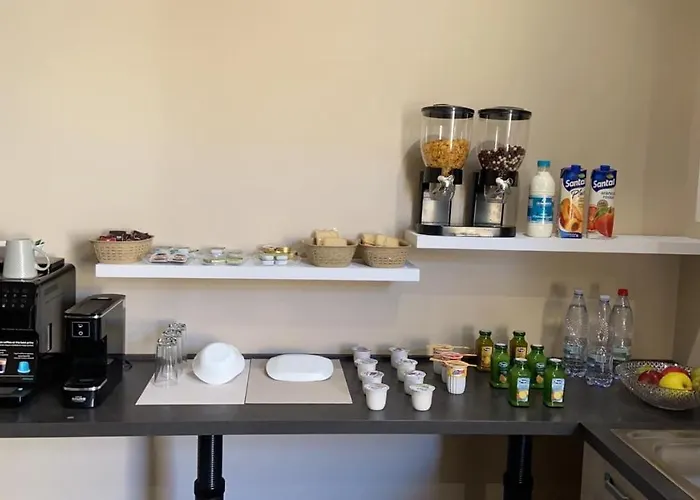 Leus Bed & Breakfast 4*